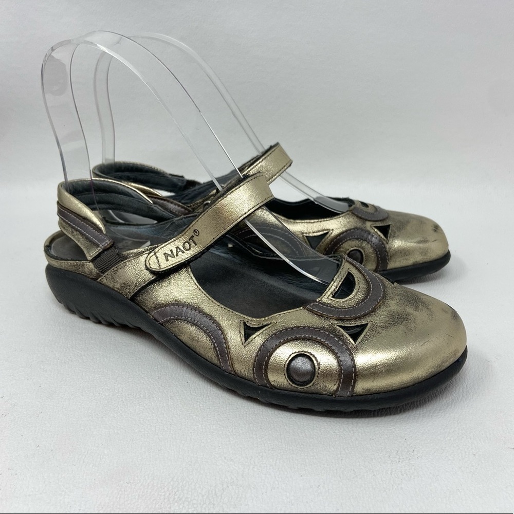 Naot Rongo Slingback Mary Jane Gold Leather Casual Slip On Shoes.